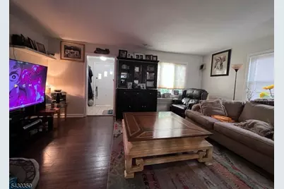 301 W Elm St, Linden, NJ 07036 - Photo 5