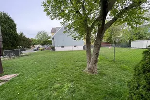 301 W Elm St, Linden, NJ 07036 - Photo 15