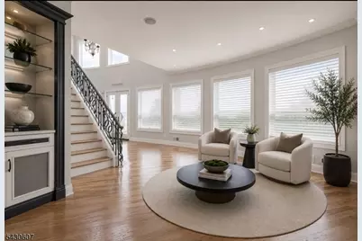 47 Mountainwood Ct, Totowa, NJ 07512 - Photo 3