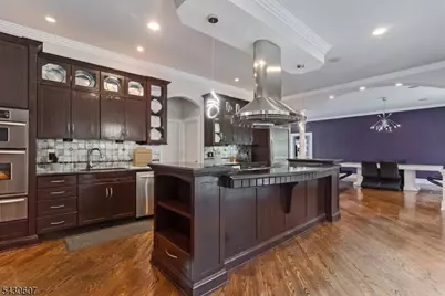 47 Mountainwood Ct, Totowa, NJ 07512 - Photo 15