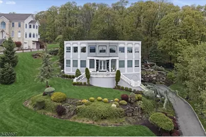 47 Mountainwood Ct, Totowa, NJ 07512 - Photo 37