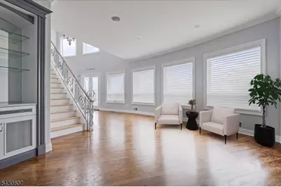 47 Mountainwood Ct, Totowa, NJ 07512 - Photo 5