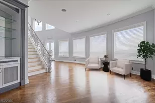 47 Mountainwood Ct, Totowa, NJ 07512 - Photo 5