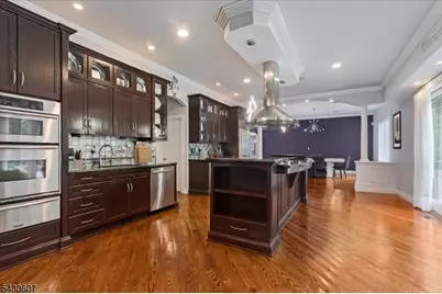 47 Mountainwood Ct, Totowa, NJ 07512 - Photo 13