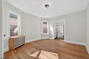 19 Sylvan Pl, Montclair, NJ 07042 - Photo 3