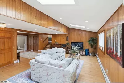 7 Keith Pl, Glen Rock, NJ 07452 - Photo 11