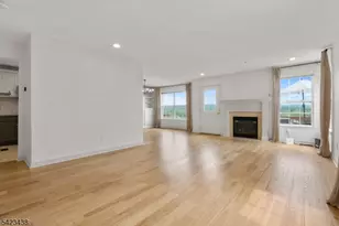 131 Mountainside Dr, Pompton Lakes, NJ 07442 - Photo 7