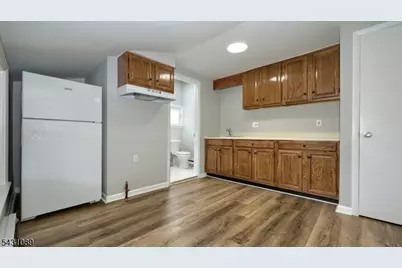 13 Parkway, Caldwell, NJ 07006 - Photo 19