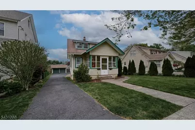 13 Parkway, Caldwell, NJ 07006 - Photo 3