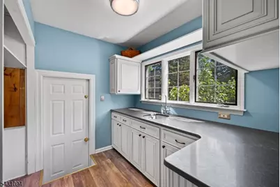 339 Mountain View Rd, Montgomery Township, NJ 08540 - Photo 13