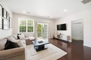 336 Pond Ln, Piscataway Township, NJ 08854 - Photo 13