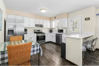 1168 Lake Avenue #6, Clark Township, NJ 07066 - Photo 13