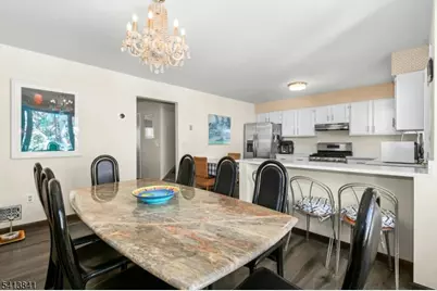 1168 Lake Avenue #6, Clark Township, NJ 07066 - Photo 17