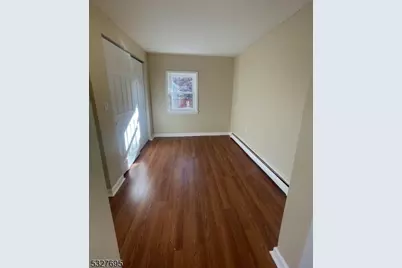 52 Ferrara Ave, Wayne, NJ 07470 - Photo 11