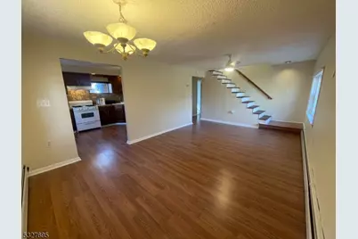 52 Ferrara Ave, Wayne, NJ 07470 - Photo 7