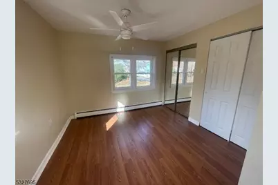 52 Ferrara Ave, Wayne, NJ 07470 - Photo 9