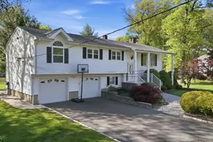 31 Fox Hill Rd, Fairfield, NJ 07004 - Photo 39