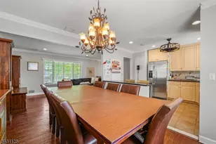 31 Fox Hill Rd, Fairfield, NJ 07004 - Photo 9