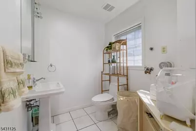 31 Fox Hill Rd, Fairfield, NJ 07004 - Photo 29
