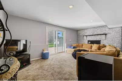31 Fox Hill Rd, Fairfield, NJ 07004 - Photo 27