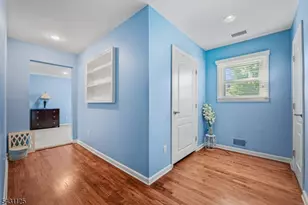 31 Fox Hill Rd, Fairfield, NJ 07004 - Photo 17