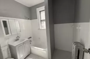 31 Aldine St, Newark, NJ 07112 - Photo 1
