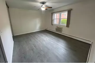 47 Hinchman Ave #1C, Wayne, NJ 07470 - Photo 7