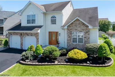 30 Francis Dr, Bridgewater, NJ 08807 - Photo 3