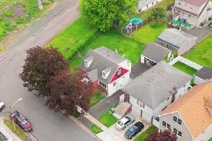 1032 E Blancke St, Linden, NJ 07036 - Photo 15