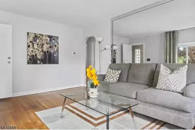 1032 E Blancke St, Linden, NJ 07036 - Photo 3