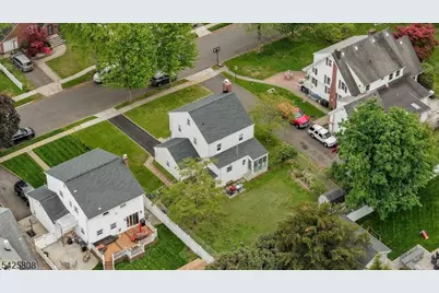 9 Hawthorne St, Cranford Township, NJ 07016 - Photo 33