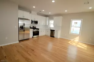 385 Lafayette St, Newark, NJ 07105 - Photo 3