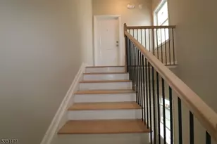 385 Lafayette St, Newark, NJ 07105 - Photo 17