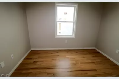 385 Lafayette St #2, Newark, NJ 07105 - Photo 15