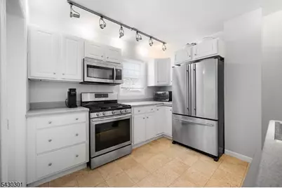 125 Alexander Ave, Montclair, NJ 07043 - Photo 27