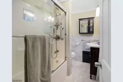 125 Alexander Ave, Montclair, NJ 07043 - Photo 25