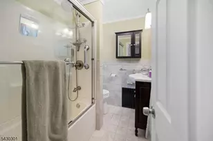 125 Alexander Ave, Montclair, NJ 07043 - Photo 25