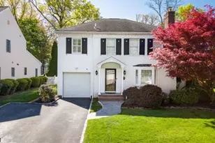 33 Exeter Rd, Millburn, NJ 07078 - Photo 1
