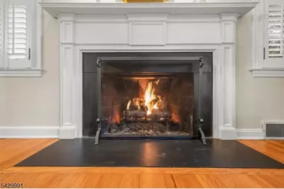33 Exeter Rd, Millburn, NJ 07078 - Photo 5