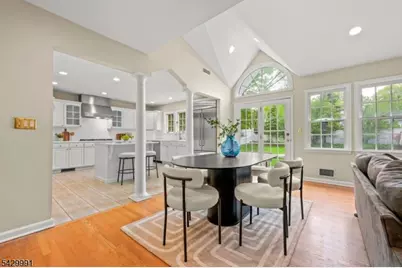 33 Exeter Rd, Millburn, NJ 07078 - Photo 3