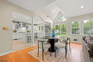 33 Exeter Rd, Millburn, NJ 07078 - Photo 3
