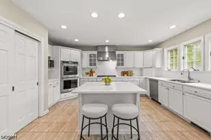 33 Exeter Rd, Millburn, NJ 07078 - Photo 9