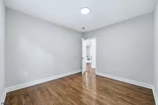 46 Eppirt St, East Orange, NJ 07018 - Photo 15
