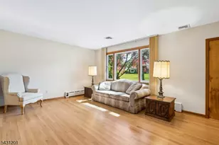 186 W Northfield Rd, Livingston, NJ 07039 - Photo 5