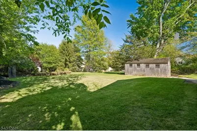 186 W Northfield Rd, Livingston, NJ 07039 - Photo 31