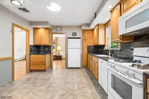 186 W Northfield Rd, Livingston, NJ 07039 - Photo 11