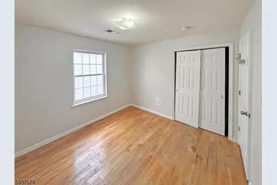 328 Broadway, Elizabeth, NJ 07206 - Photo 7