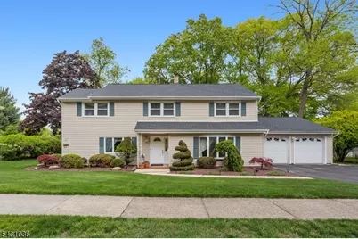 16 Barbara Way, Wayne, NJ 07470 - Photo 3