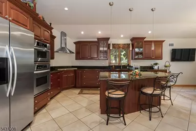 16 Barbara Way, Wayne, NJ 07470 - Photo 11