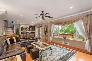 16 Barbara Way, Wayne, NJ 07470 - Photo 15